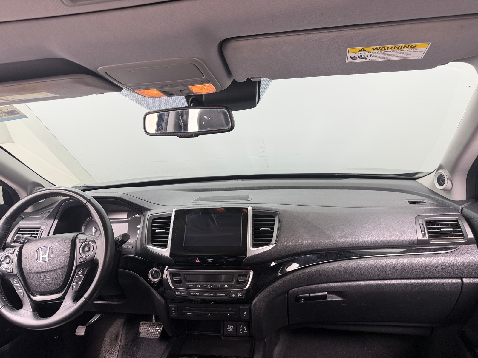 Thumbnail: 2018 Honda Pilot - 2