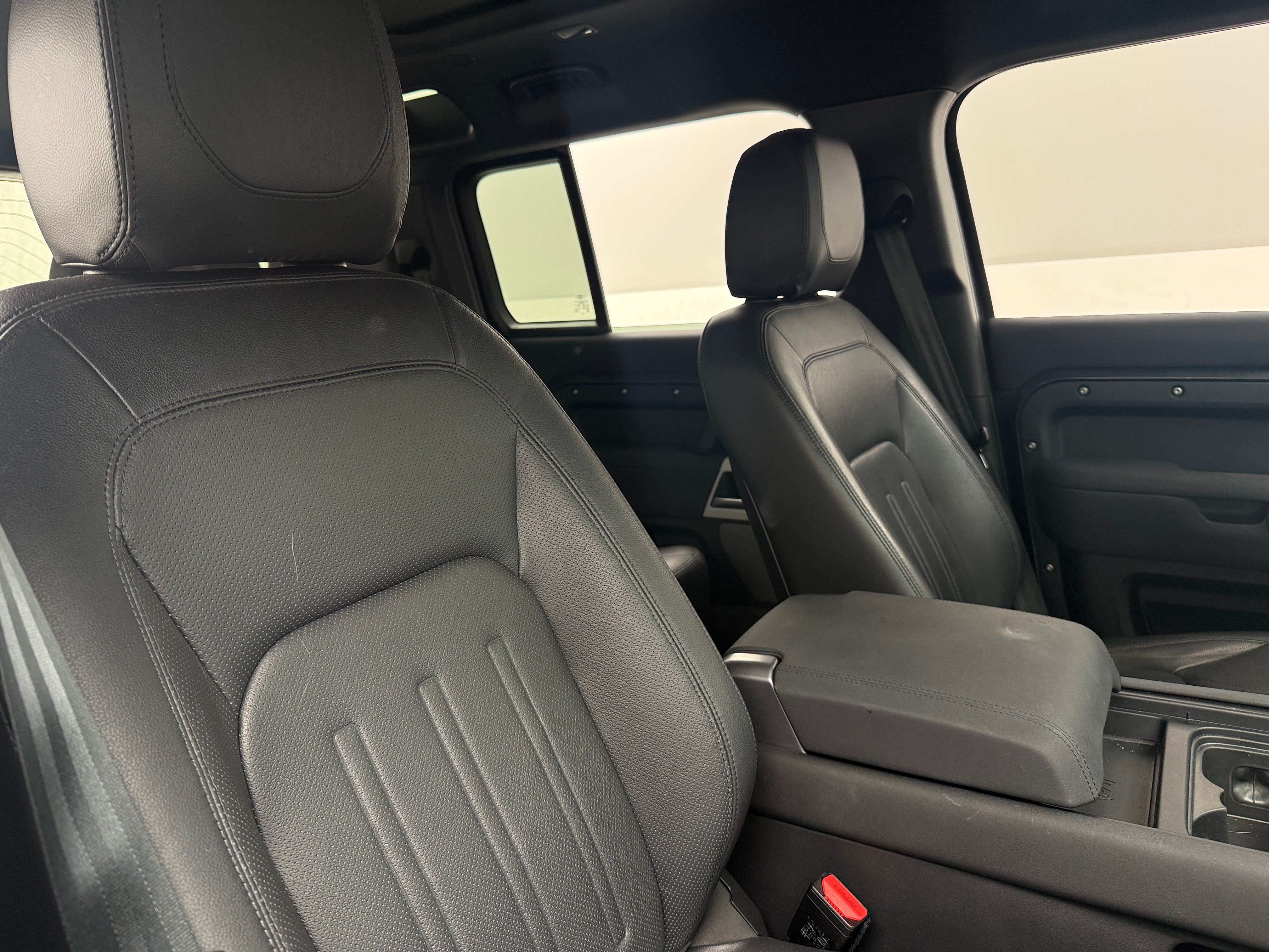 2022 Land Rover Defender