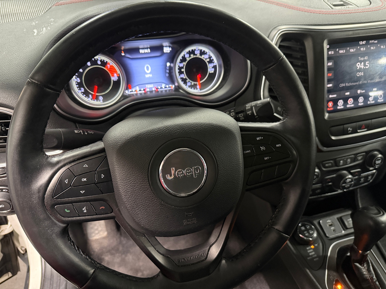 Thumbnail: 2019 Jeep Cherokee - 4