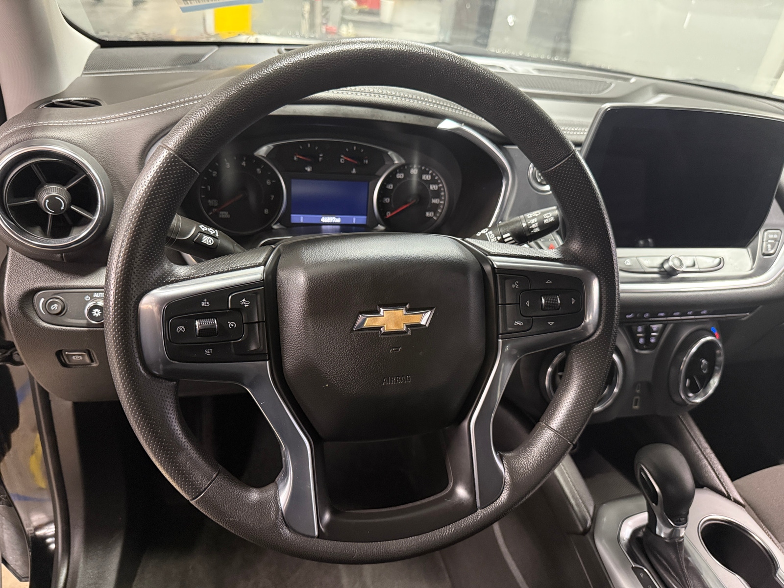 Thumbnail: 2023 Chevrolet Blazer - 5