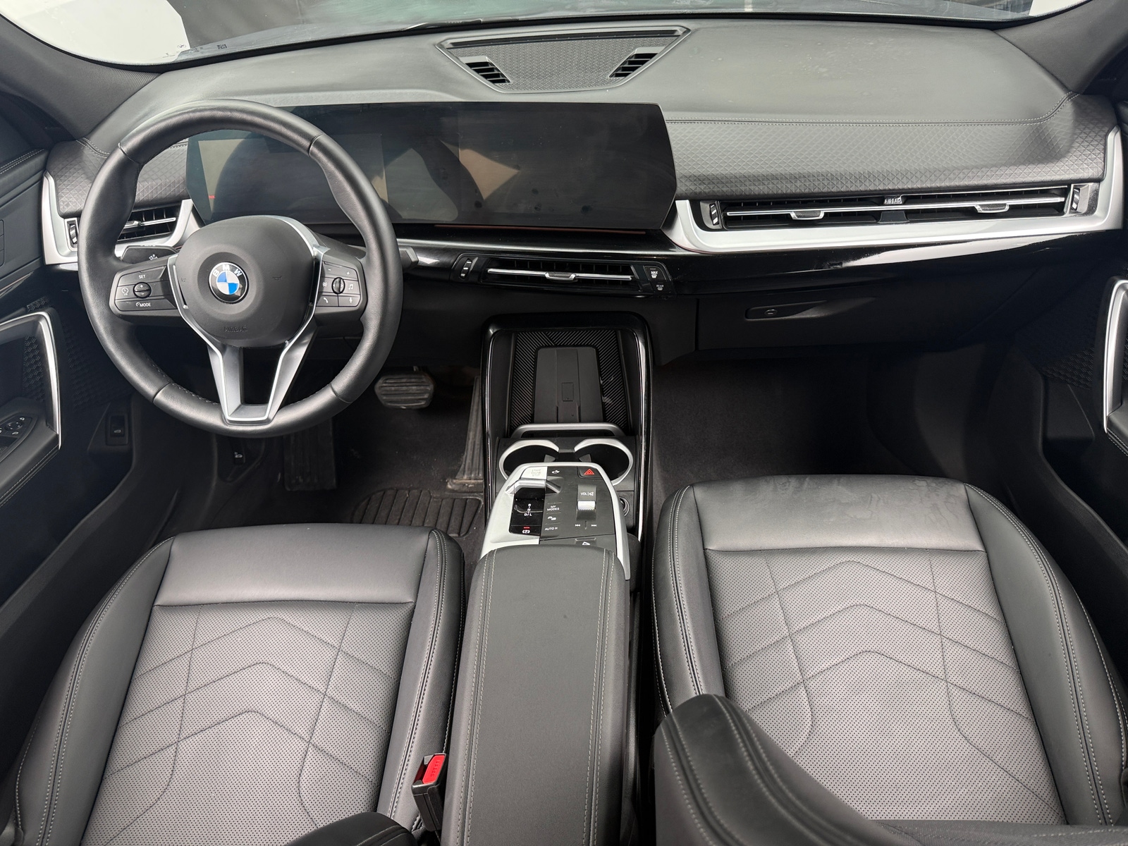 Thumbnail: 2026 BMW X2 - 2