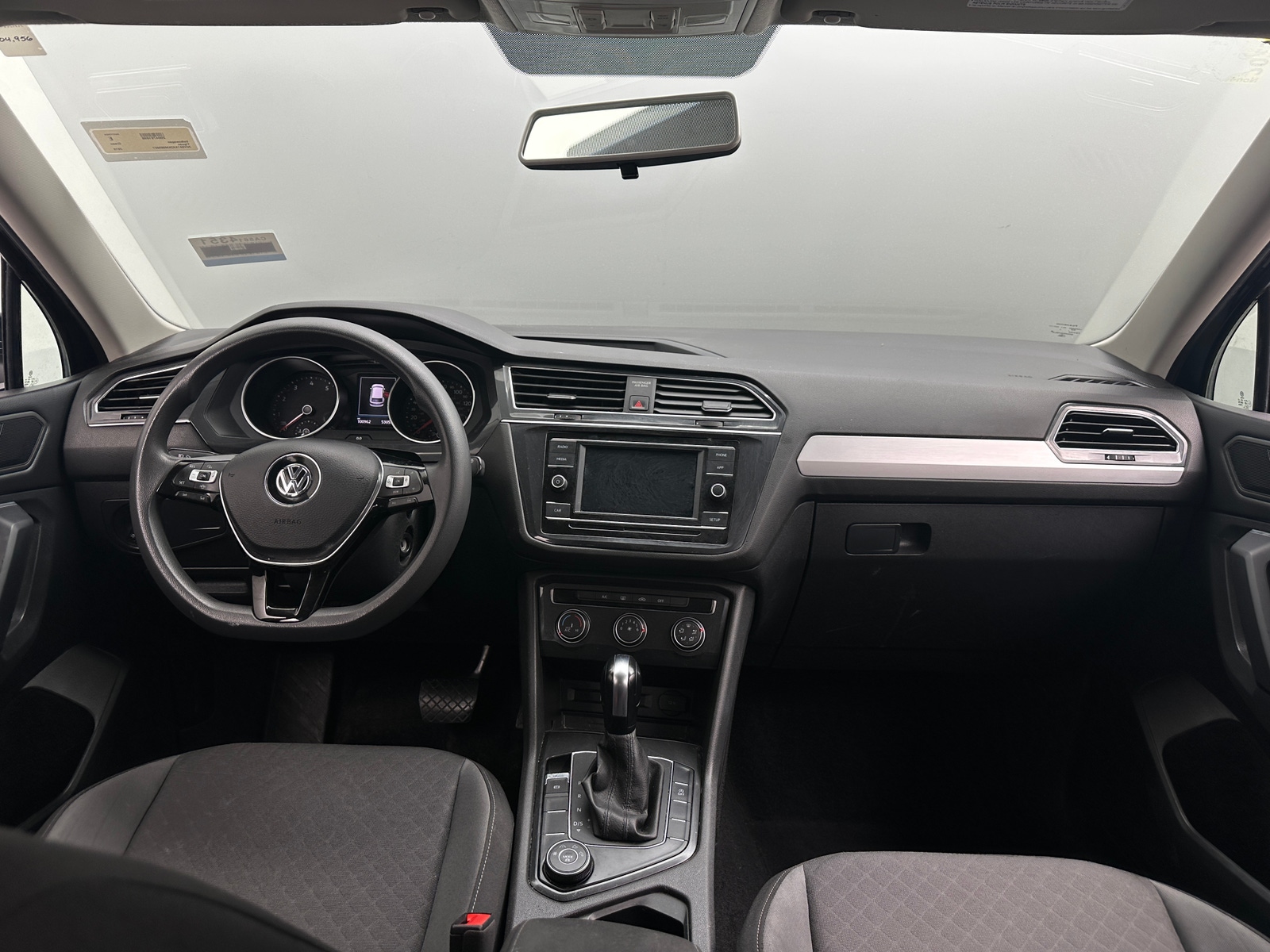 Thumbnail: 2019 Volkswagen Tiguan - 3