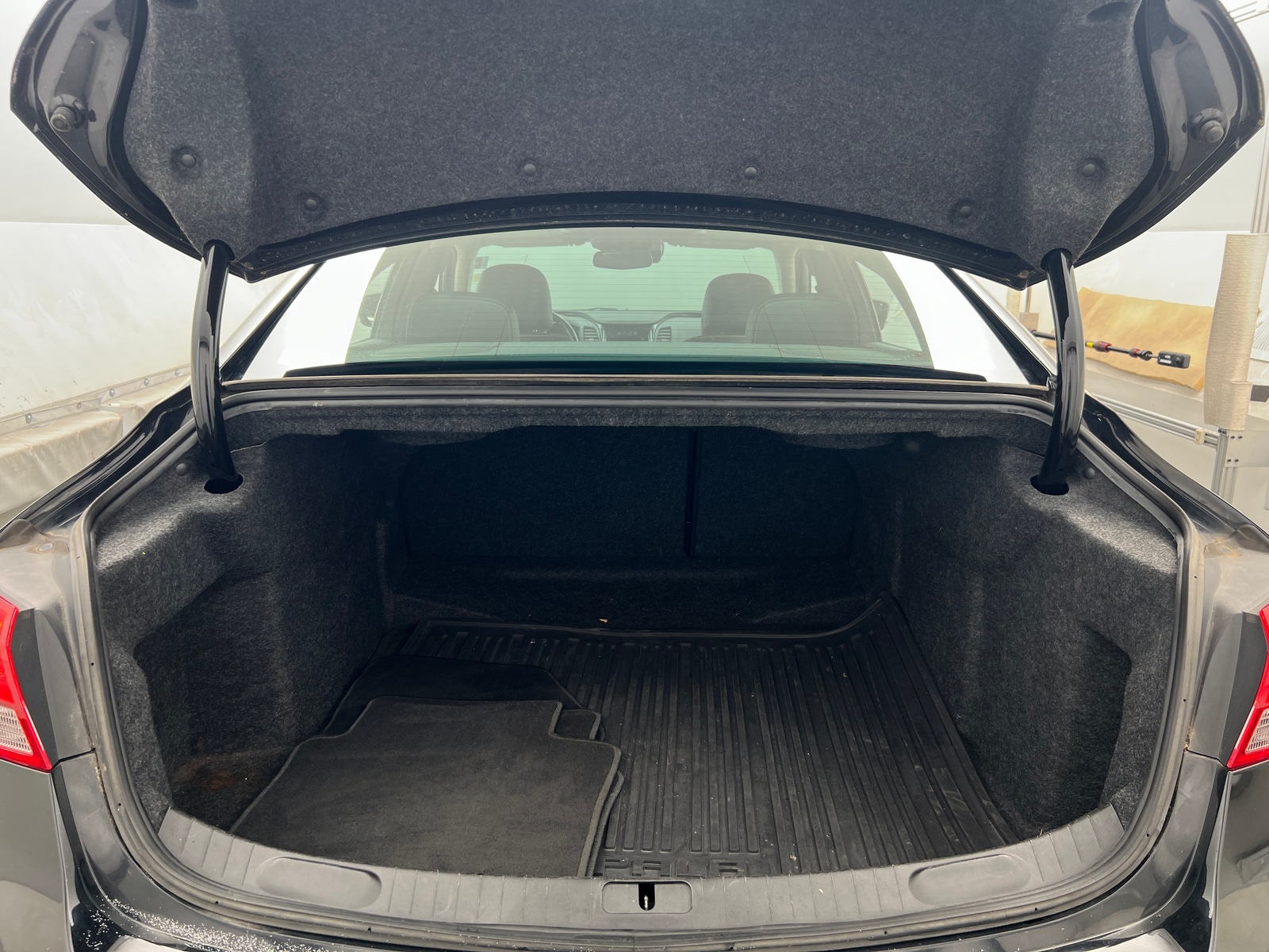 Thumbnail: 2016 Chevrolet Impala - 6