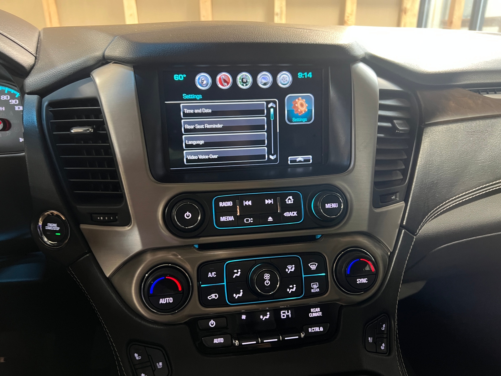 Thumbnail: 2019 GMC Yukon - 3
