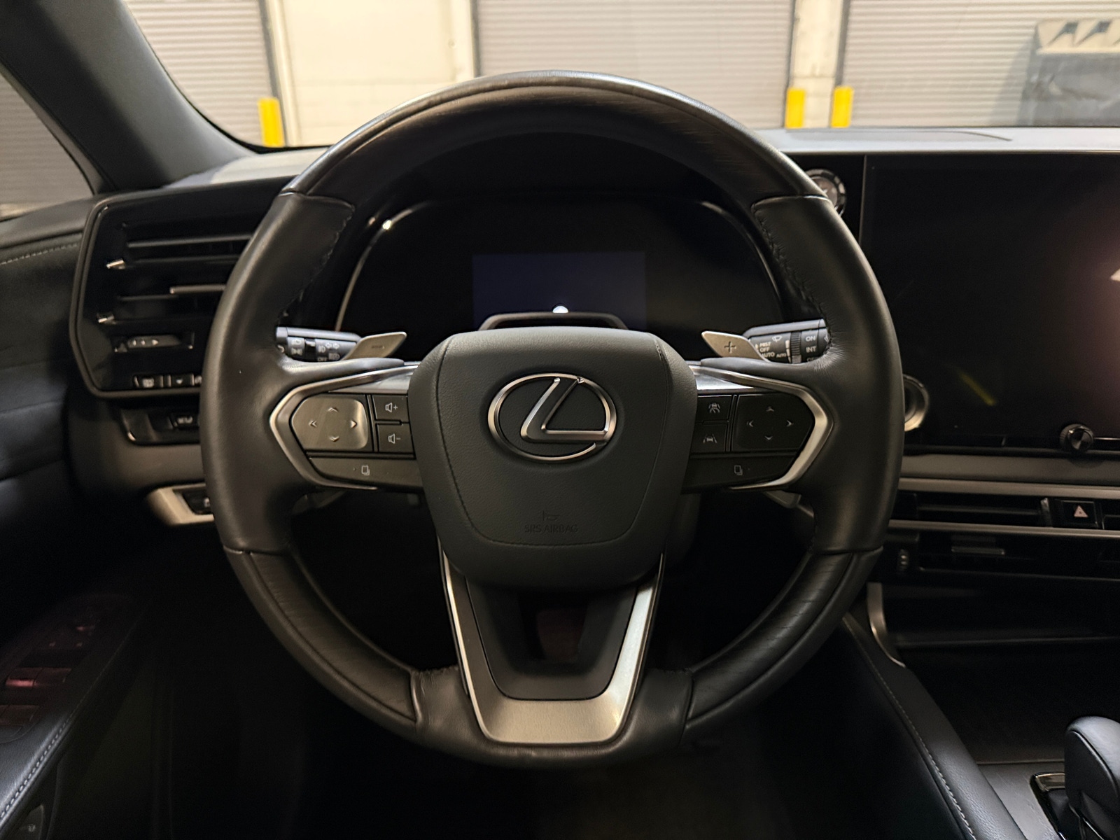 Thumbnail: 2023 Lexus RX - 4