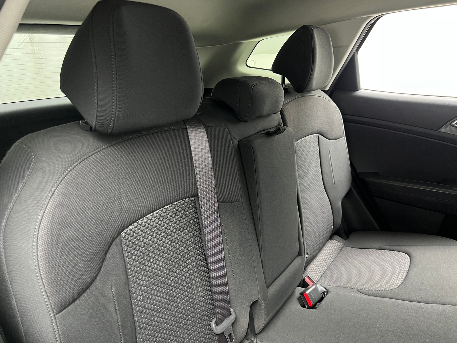 Thumbnail: 2023 Kia Sportage - 6