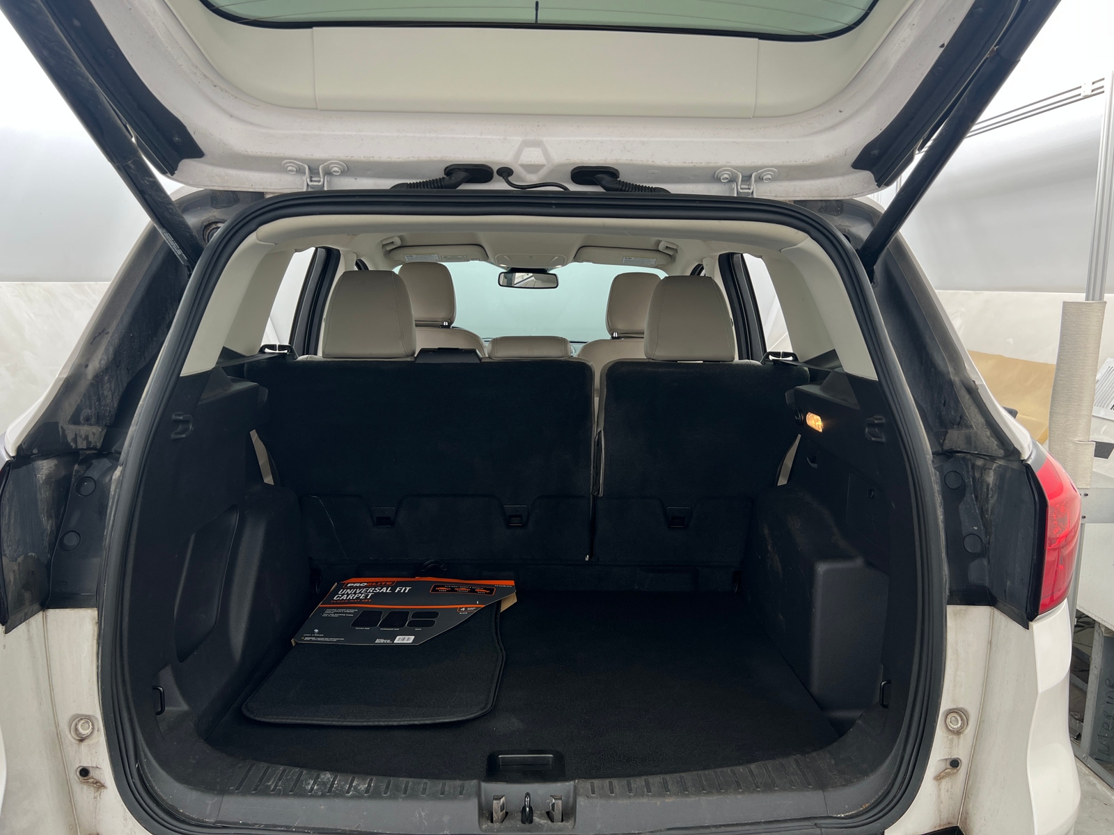Thumbnail: 2019 Ford Escape - 6
