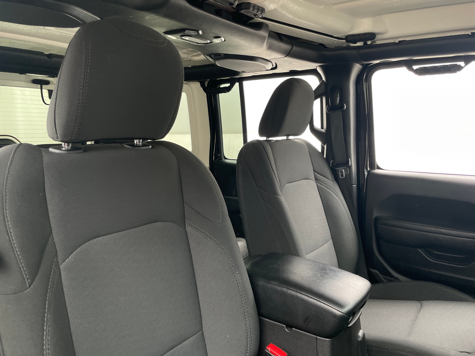 Thumbnail: 2022 Jeep Wrangler - 2