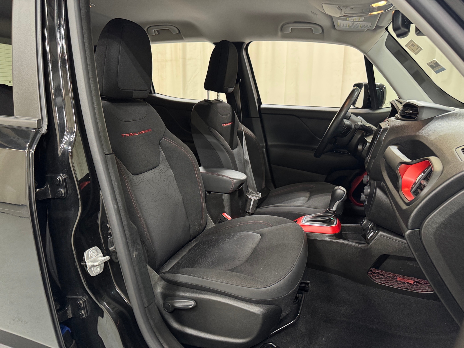 Thumbnail: 2022 Jeep Renegade - 2