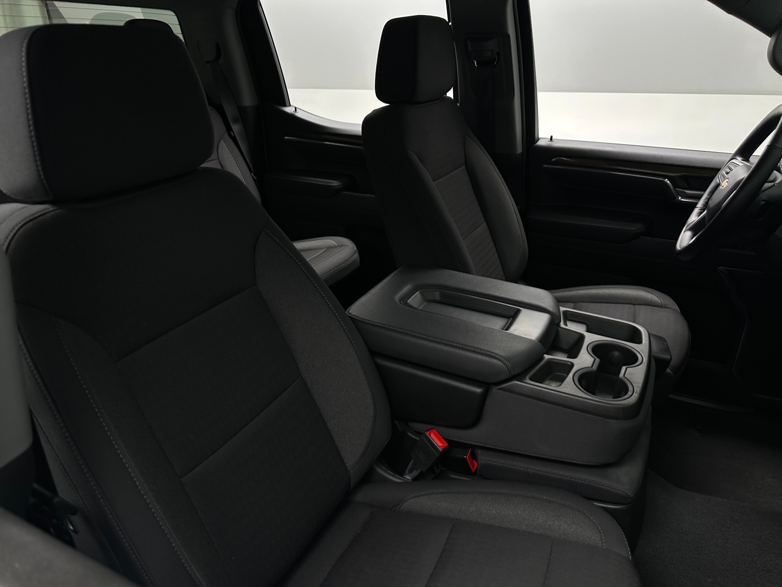 Thumbnail: 2024 Chevrolet Silverado 1500 - 2