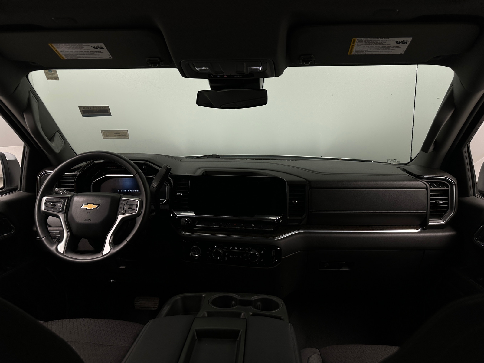 Thumbnail: 2024 Chevrolet Silverado 1500 - 3