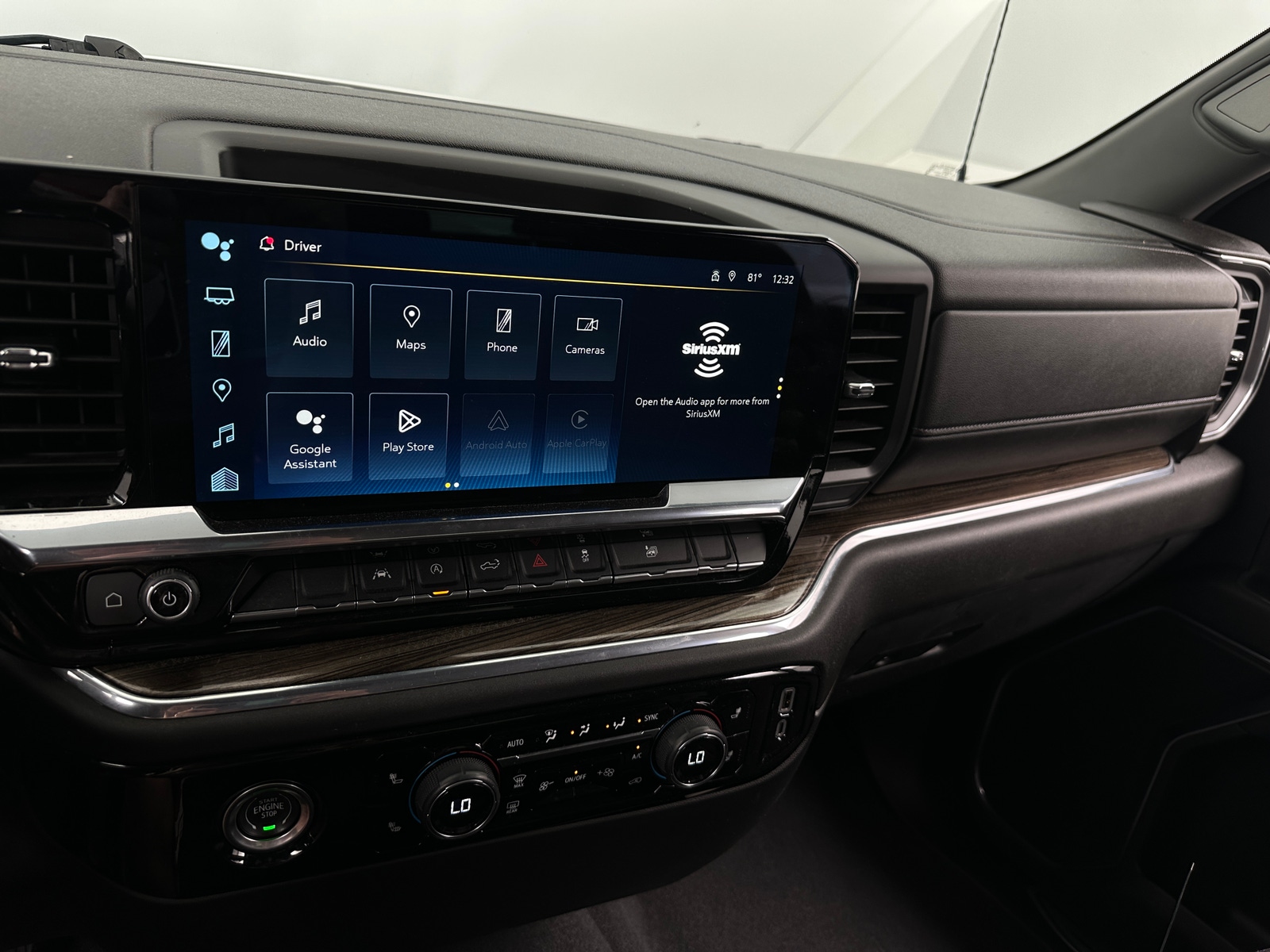Thumbnail: 2024 Chevrolet Silverado 1500 - 4