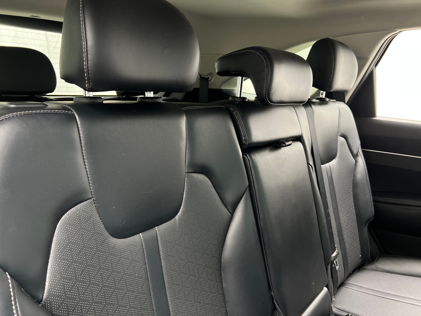 Thumbnail: 2021 Kia Sorento - 5