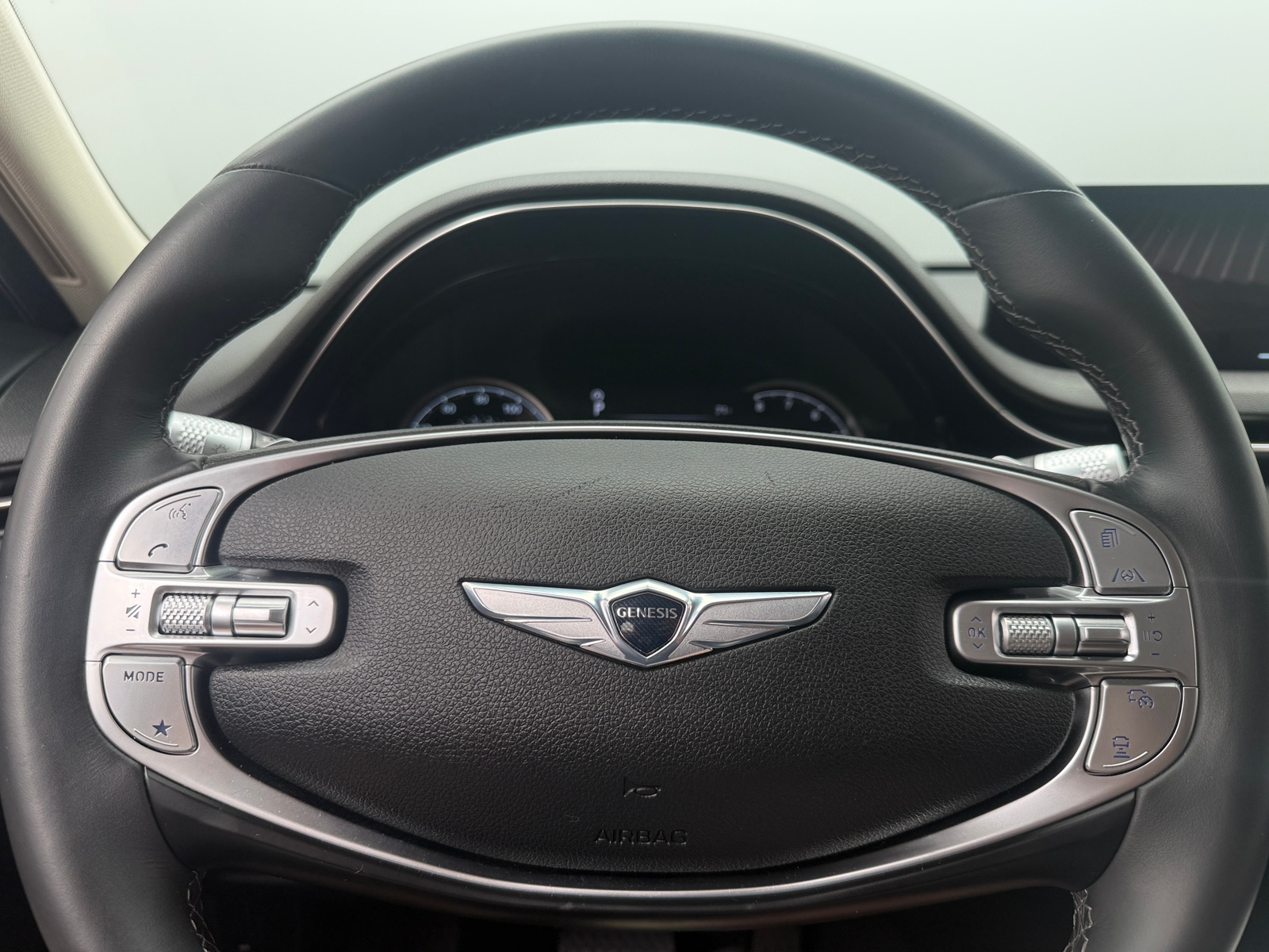 Thumbnail: 2025 Genesis GV70 - 4