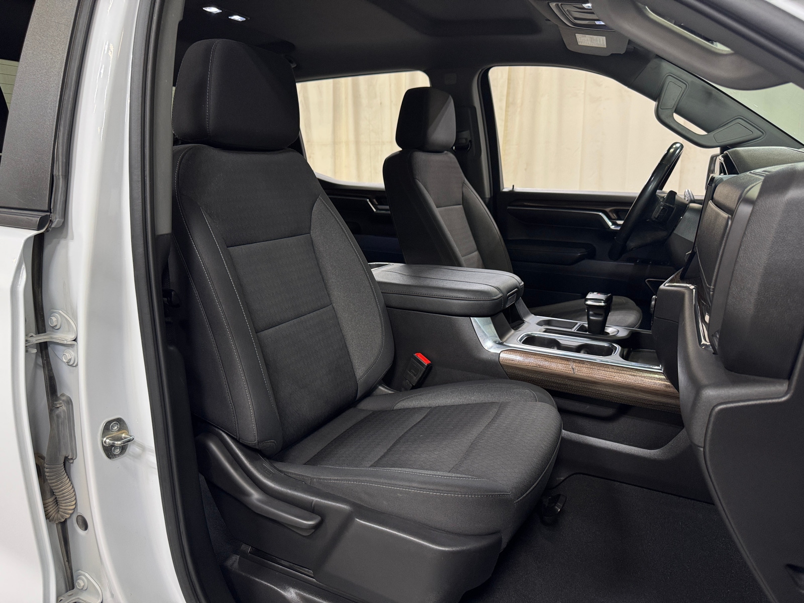 Thumbnail: 2023 Chevrolet Silverado 1500 - 2