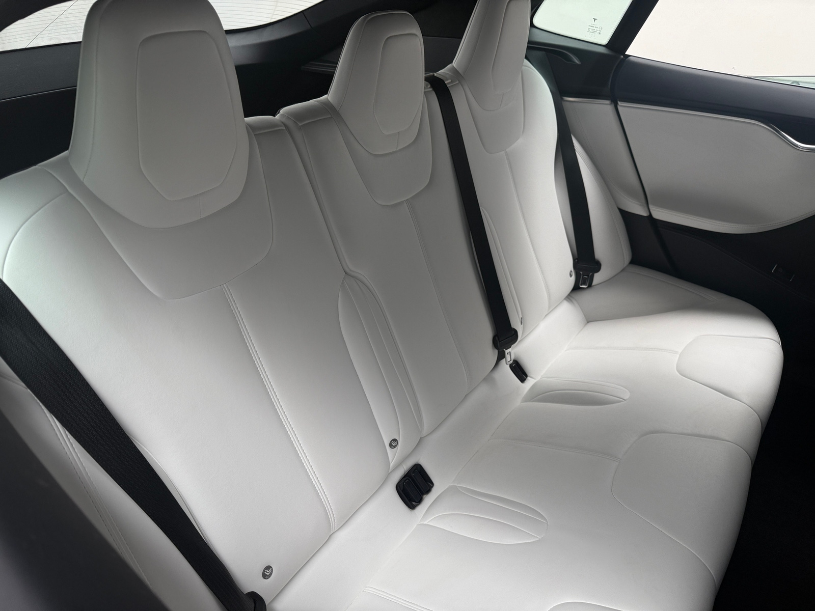 Thumbnail: 2017 Tesla Model S - 5