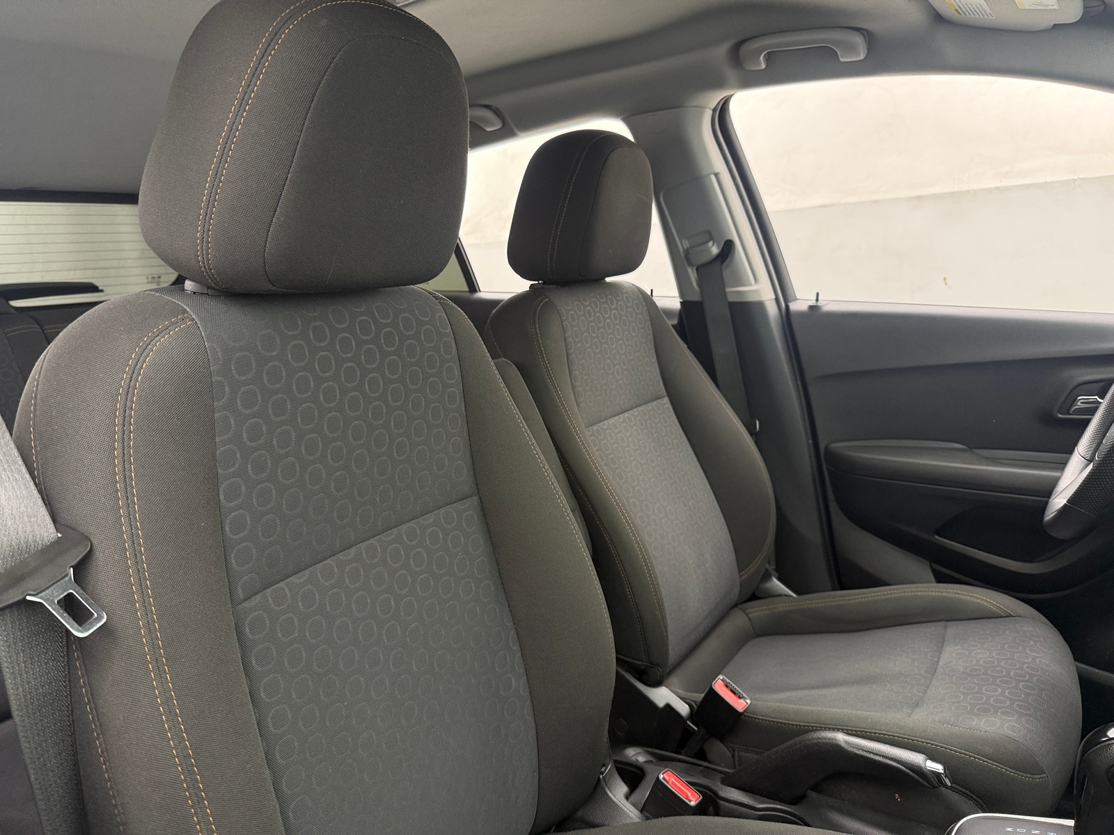 Thumbnail: 2020 Chevrolet Trax - 2