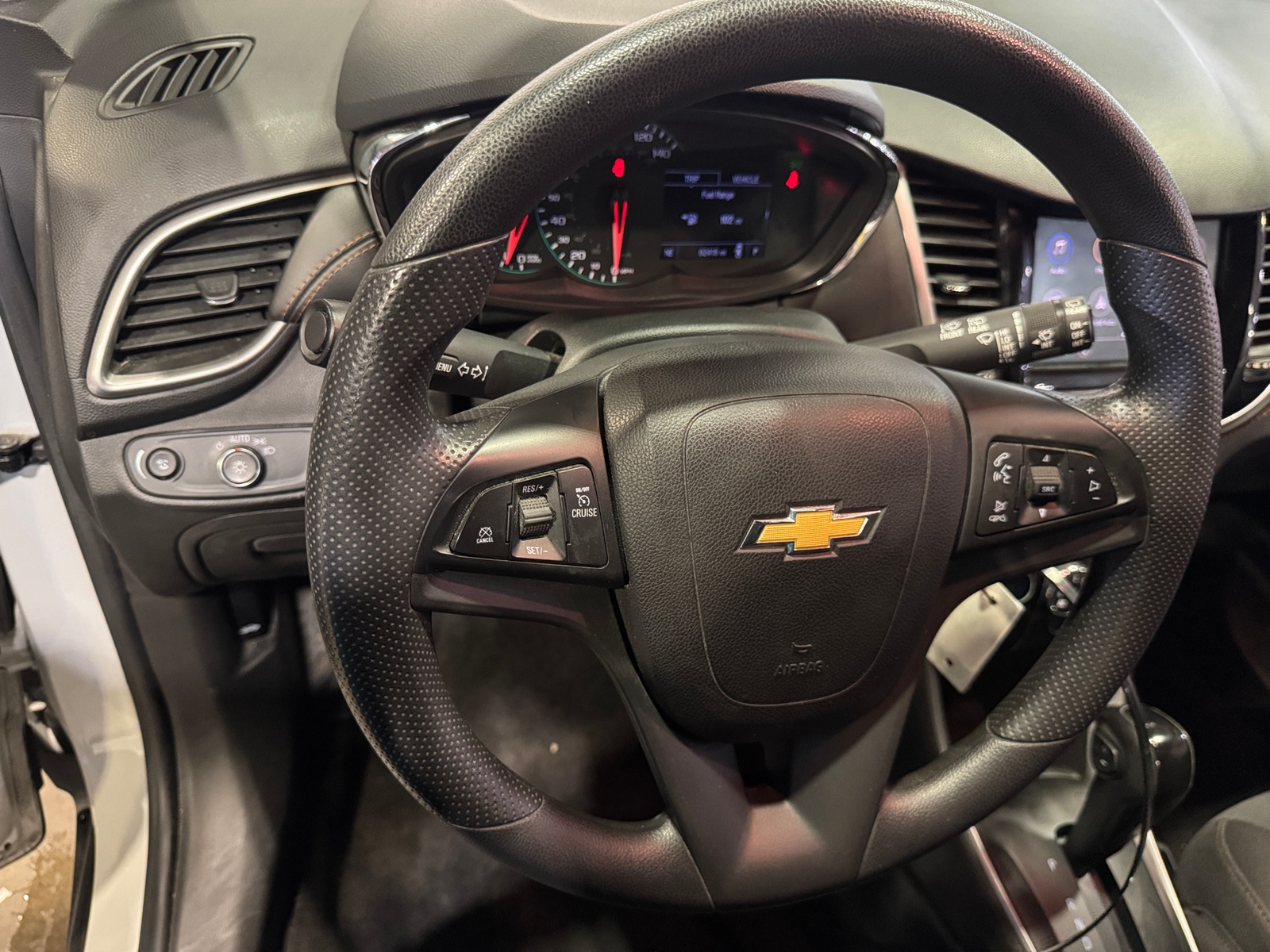 Thumbnail: 2020 Chevrolet Trax - 5