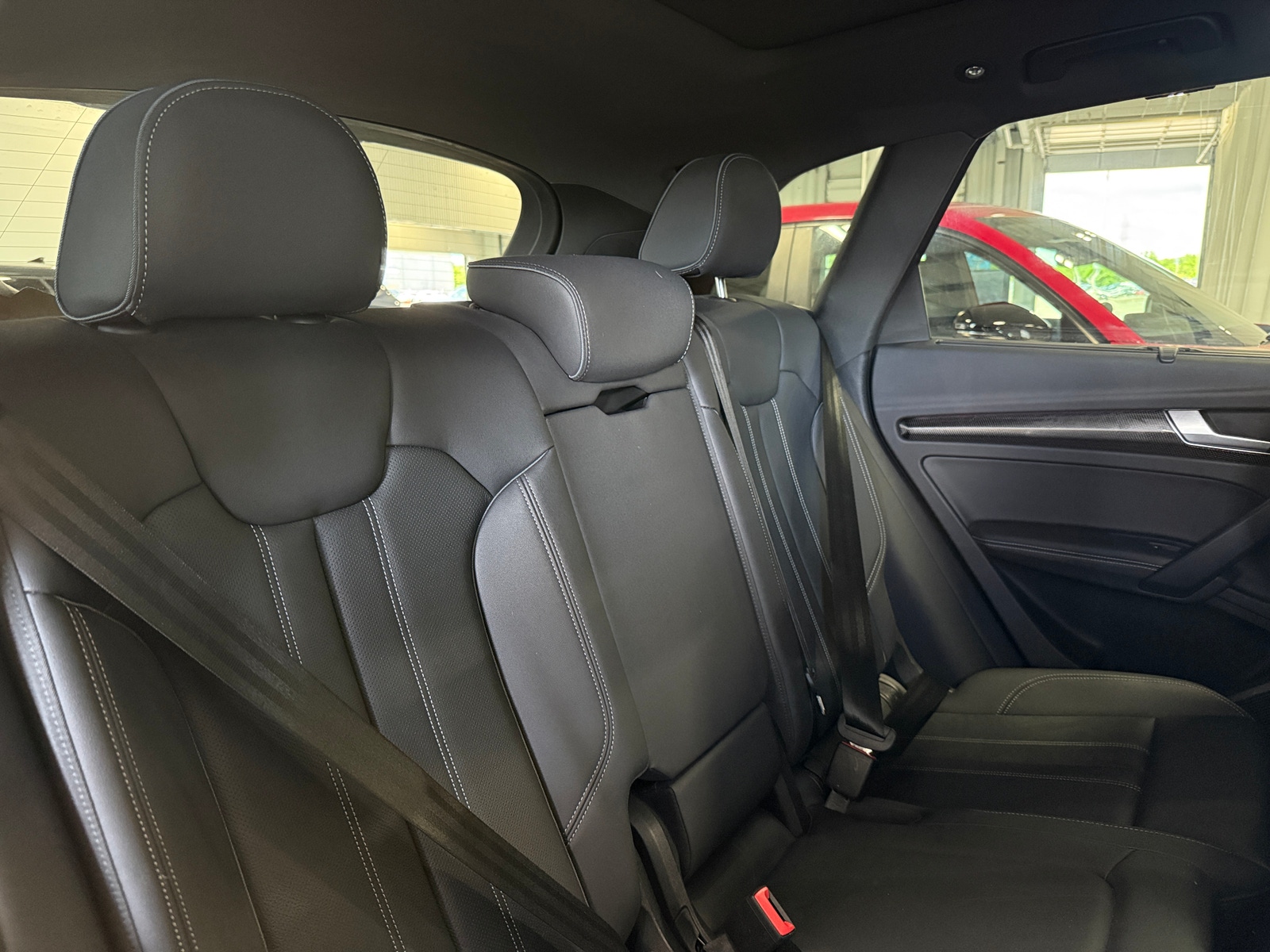 Thumbnail: 2023 Audi SQ5 - 5