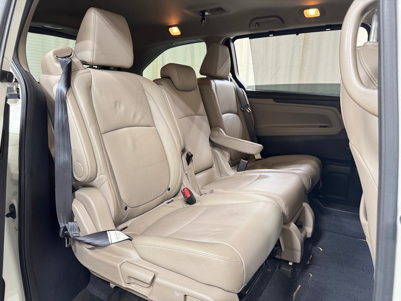 Thumbnail: 2019 Honda Odyssey - 6