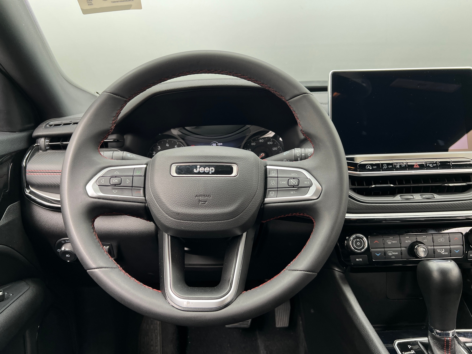 Thumbnail: 2025 Jeep Compass - 5