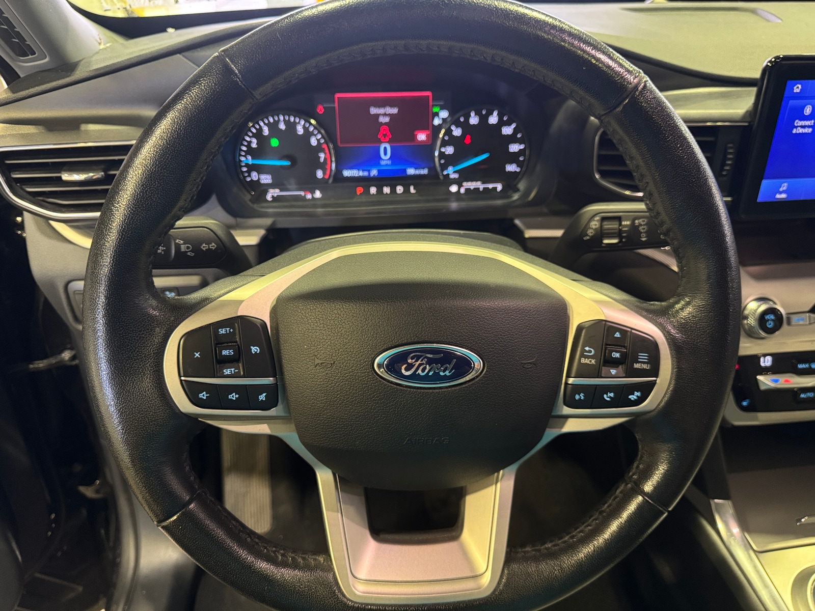 Thumbnail: 2021 Ford Explorer - 4