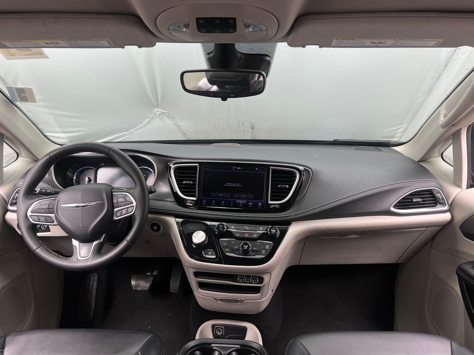 Thumbnail: 2024 Chrysler Pacifica - 2