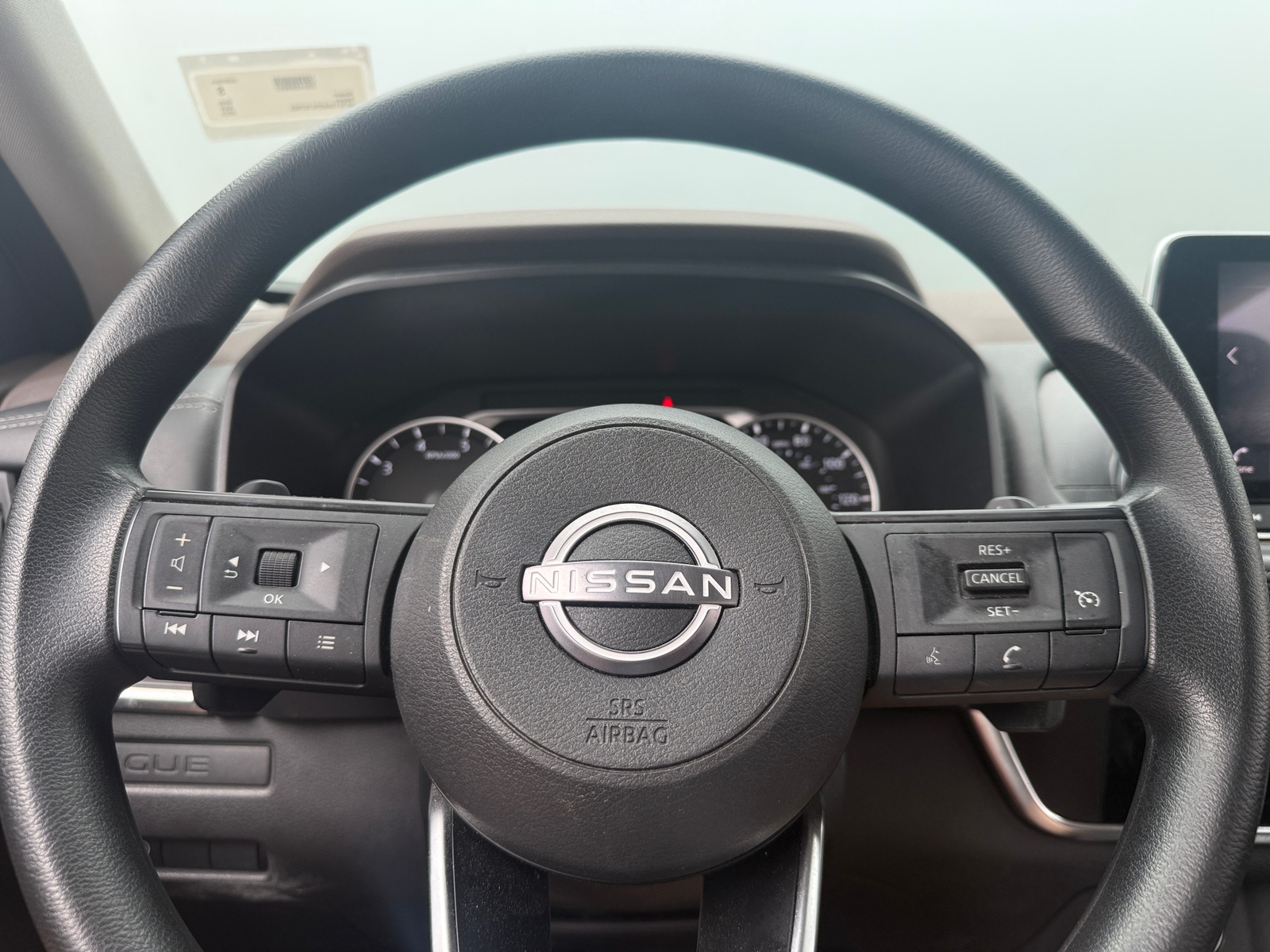 Thumbnail: 2023 Nissan Rogue - 5