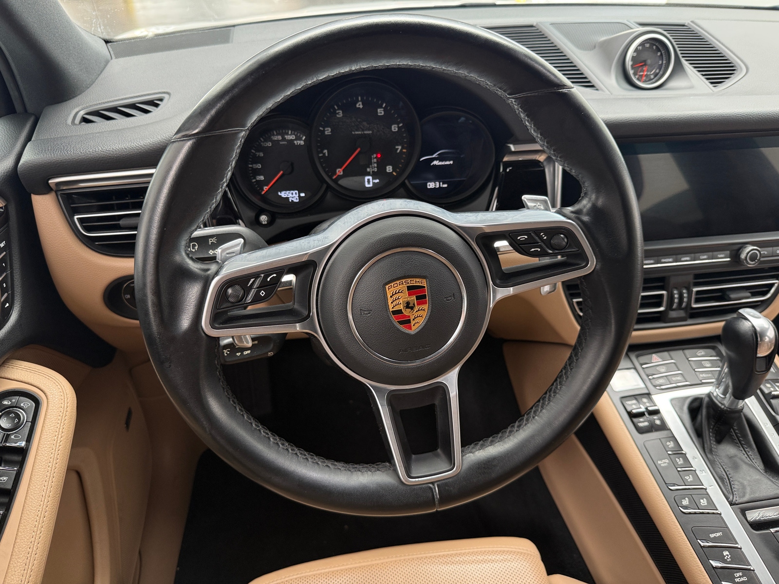 Thumbnail: 2020 Porsche Macan - 4