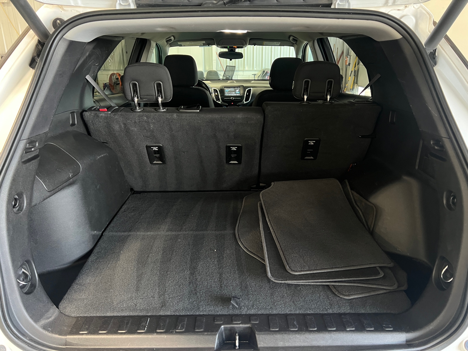 Thumbnail: 2018 Chevrolet Equinox - 7