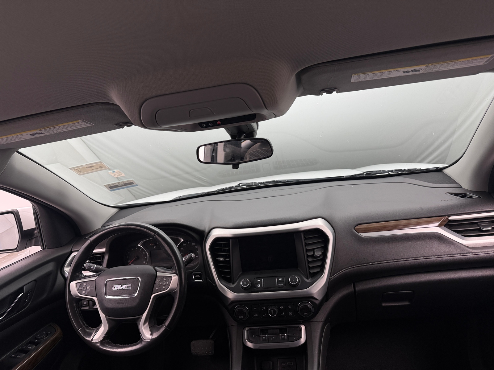 Thumbnail: 2020 GMC Acadia - 3