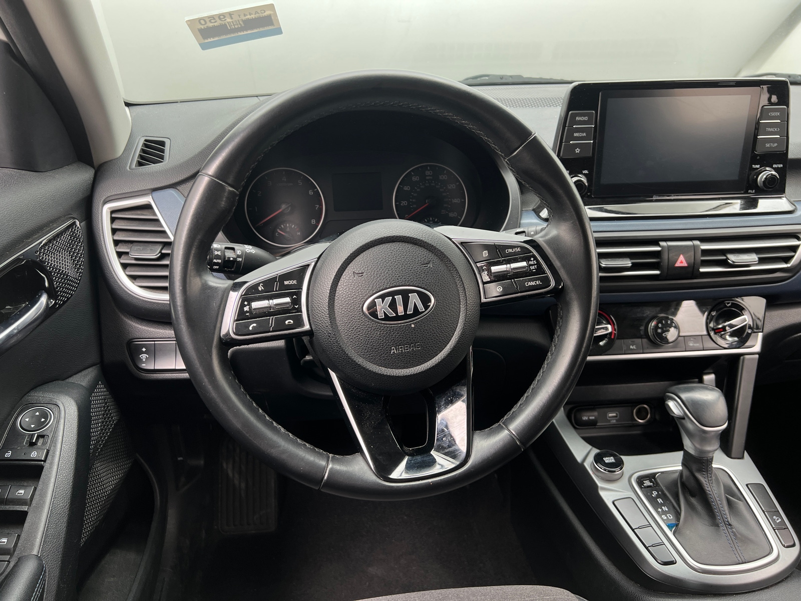 Thumbnail: 2021 Kia Seltos - 4