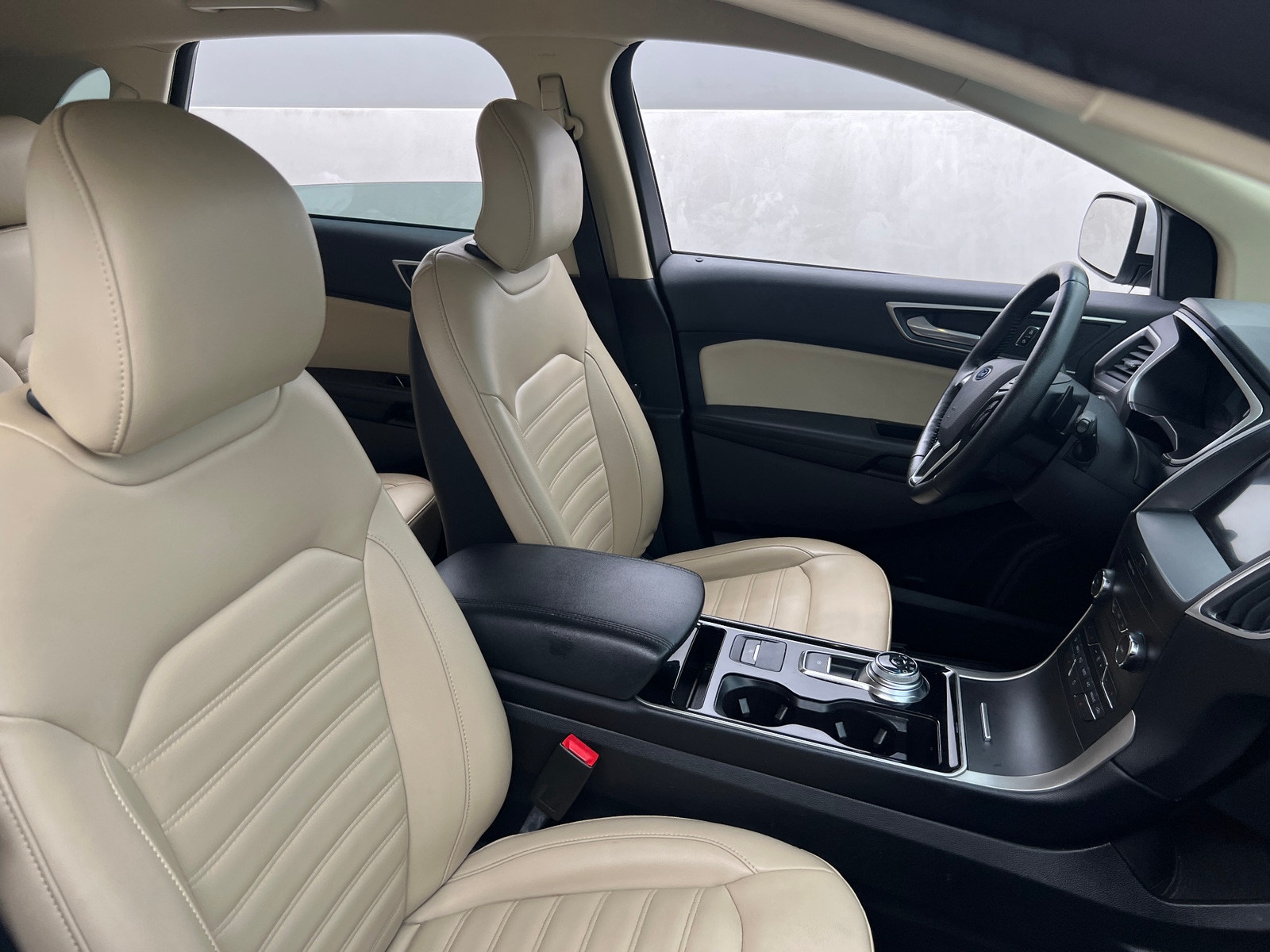 Thumbnail: 2019 Ford Edge - 2