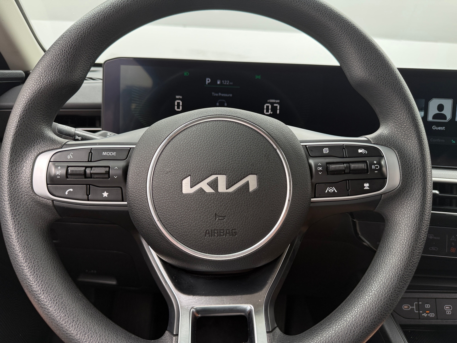 Thumbnail: 2025 Kia K5 - 5