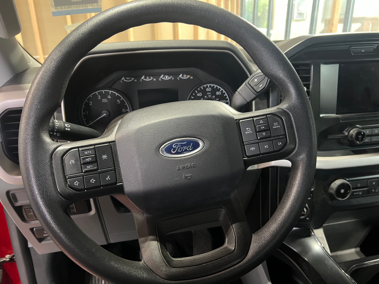Thumbnail: 2022 Ford Econoline - 5
