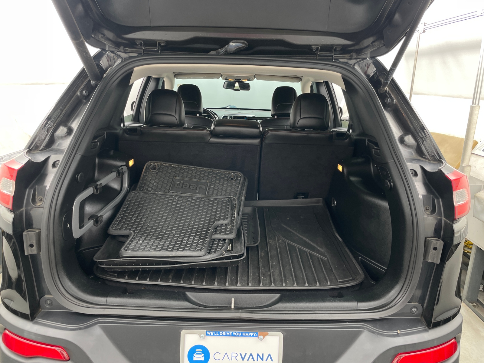 Thumbnail: 2016 Jeep Cherokee - 7