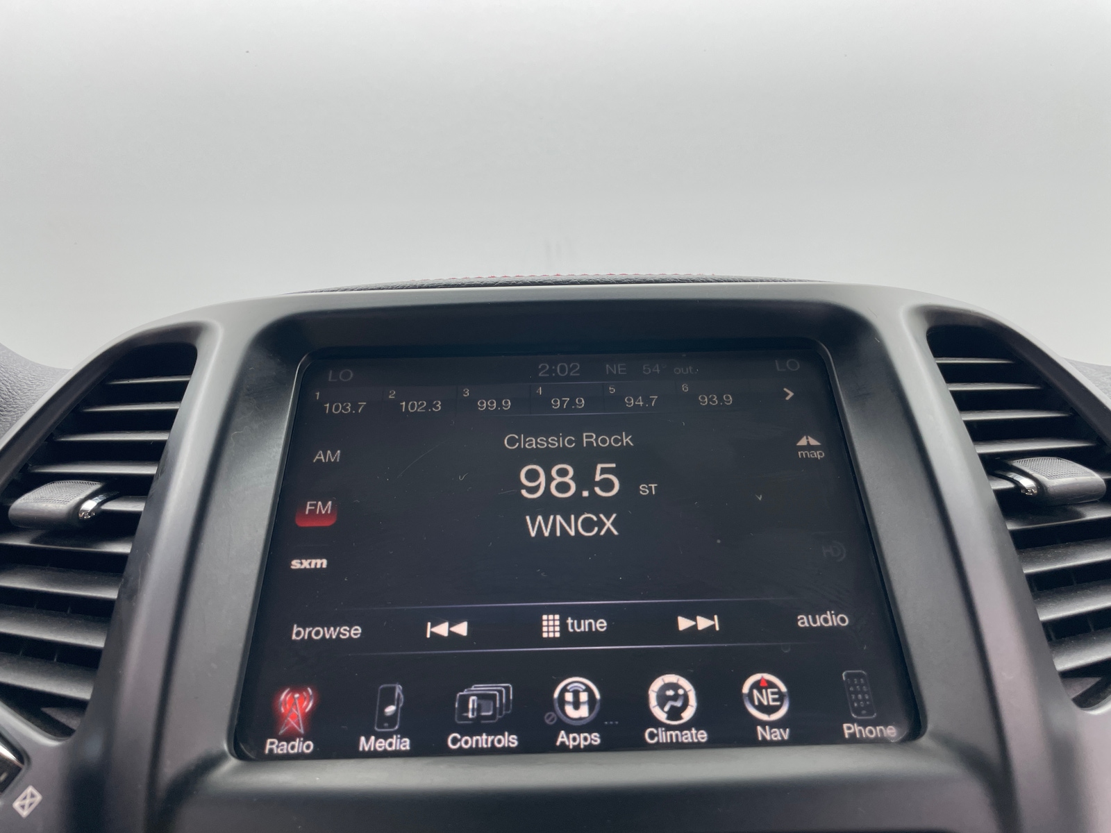 Thumbnail: 2016 Jeep Cherokee - 4