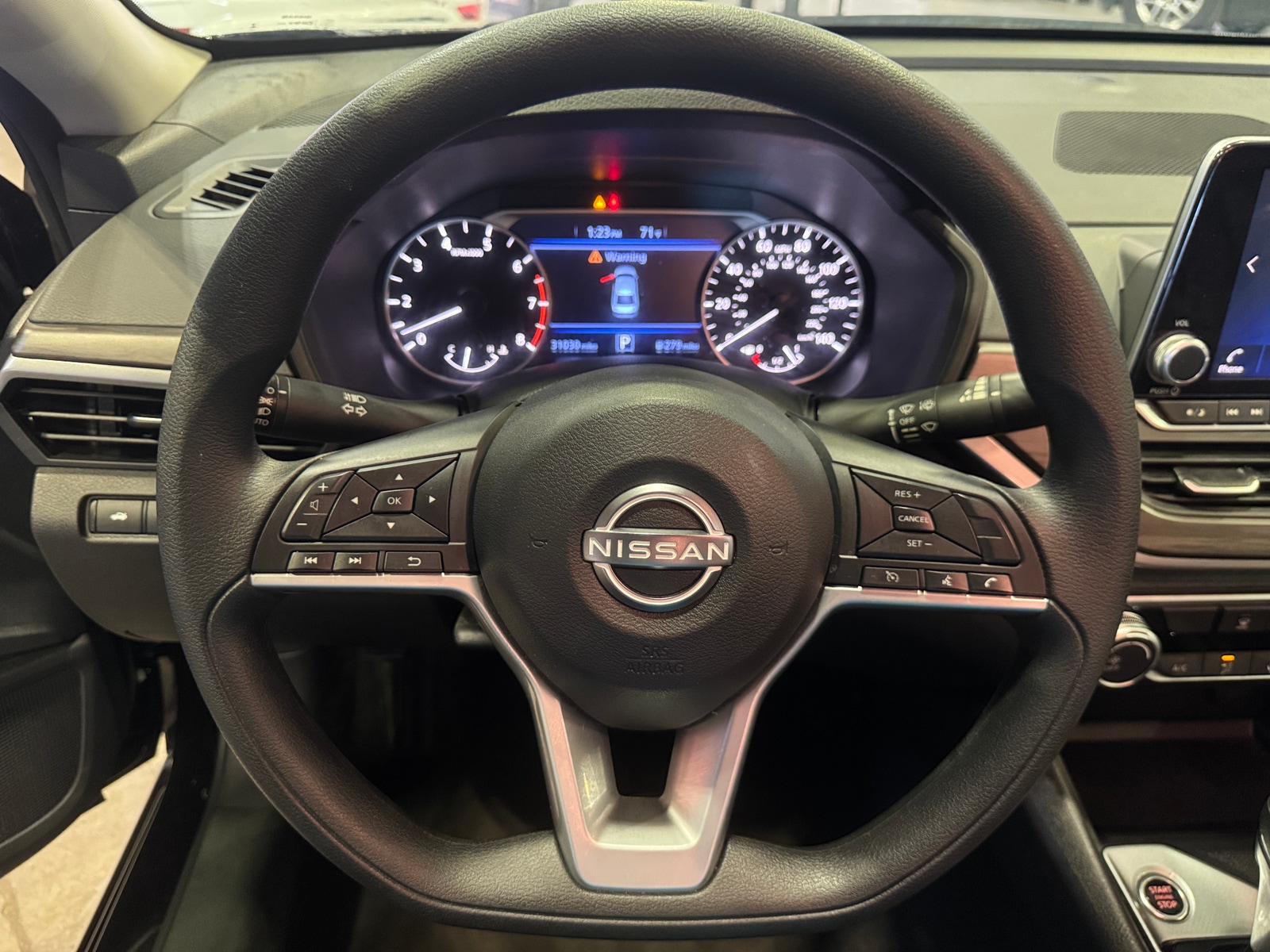 Thumbnail: 2025 Nissan Altima - 5
