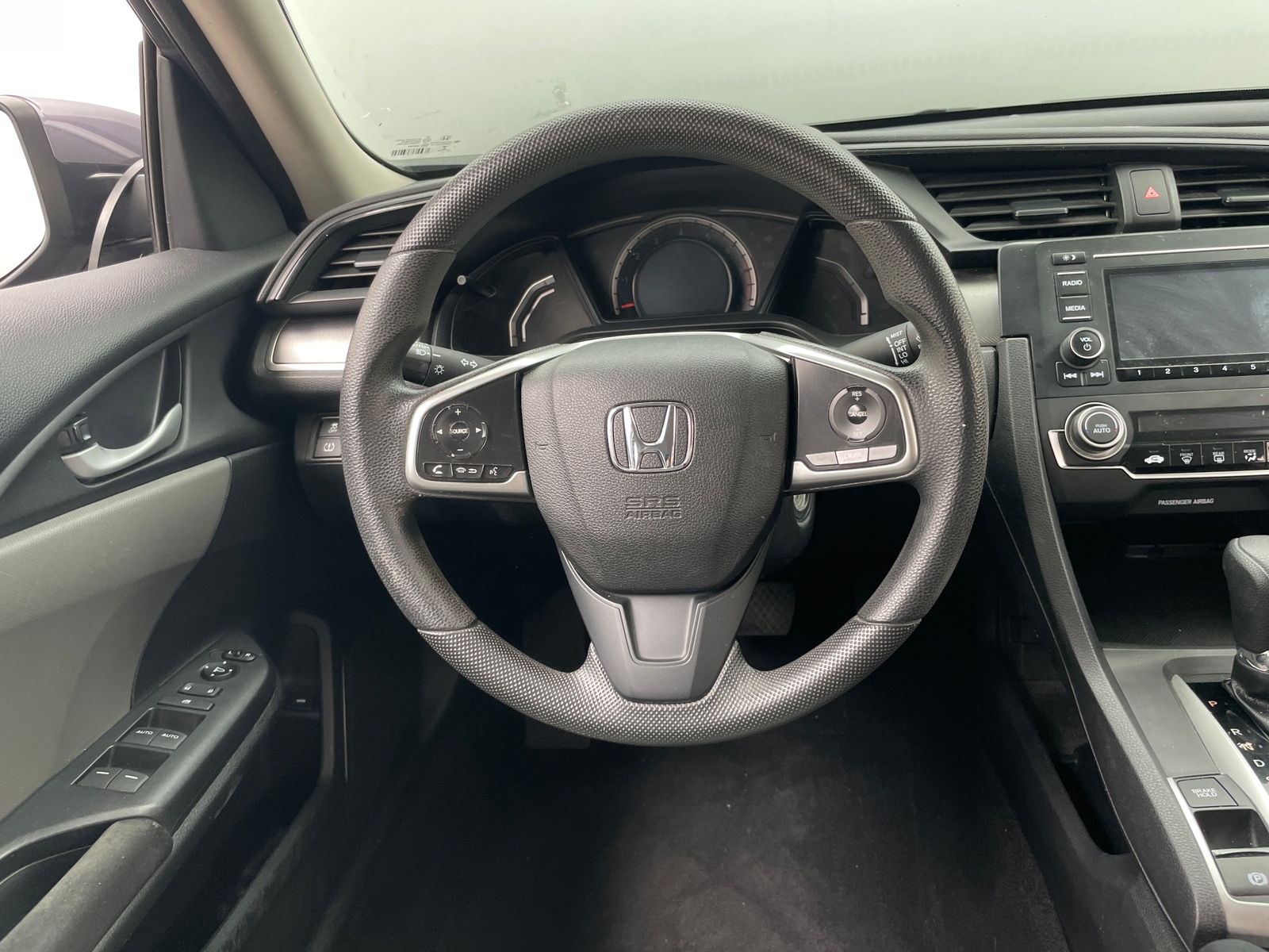 Thumbnail: 2017 Honda Civic - 5