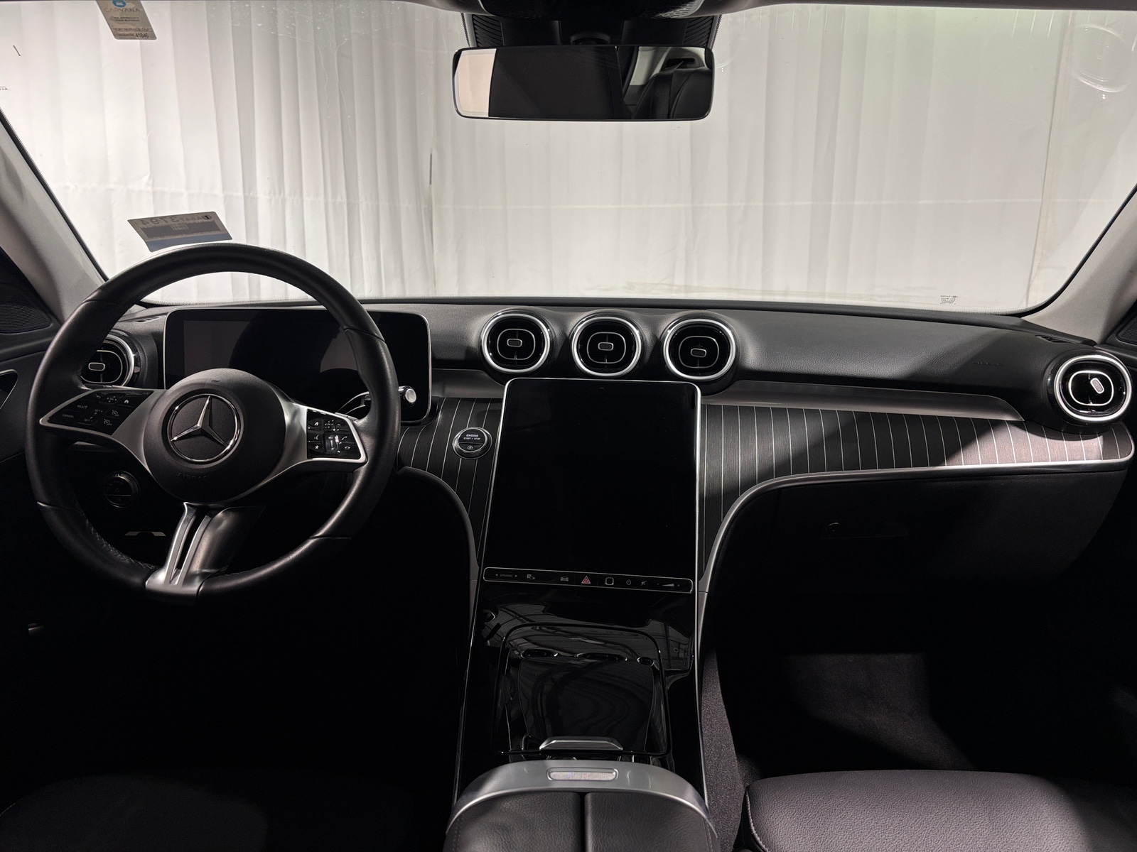 Thumbnail: 2023 Mercedes-Benz C-Class - 2