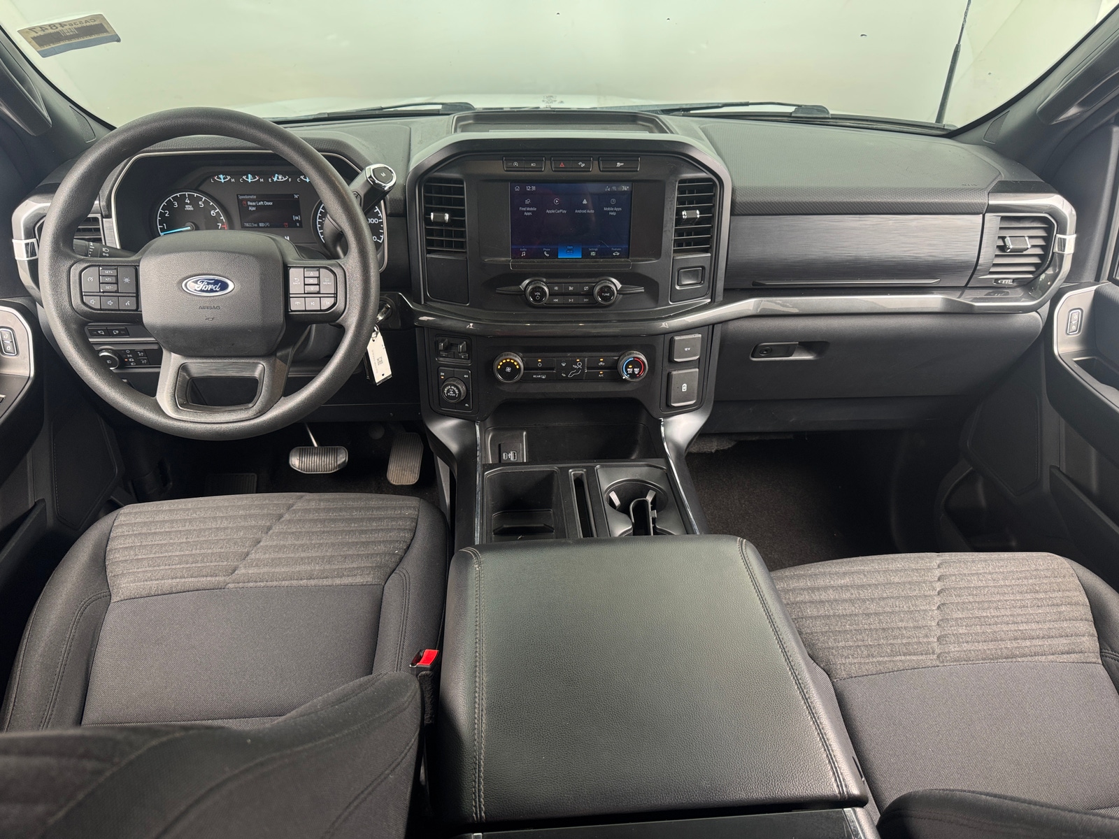 Thumbnail: 2021 Ford Econoline - 3
