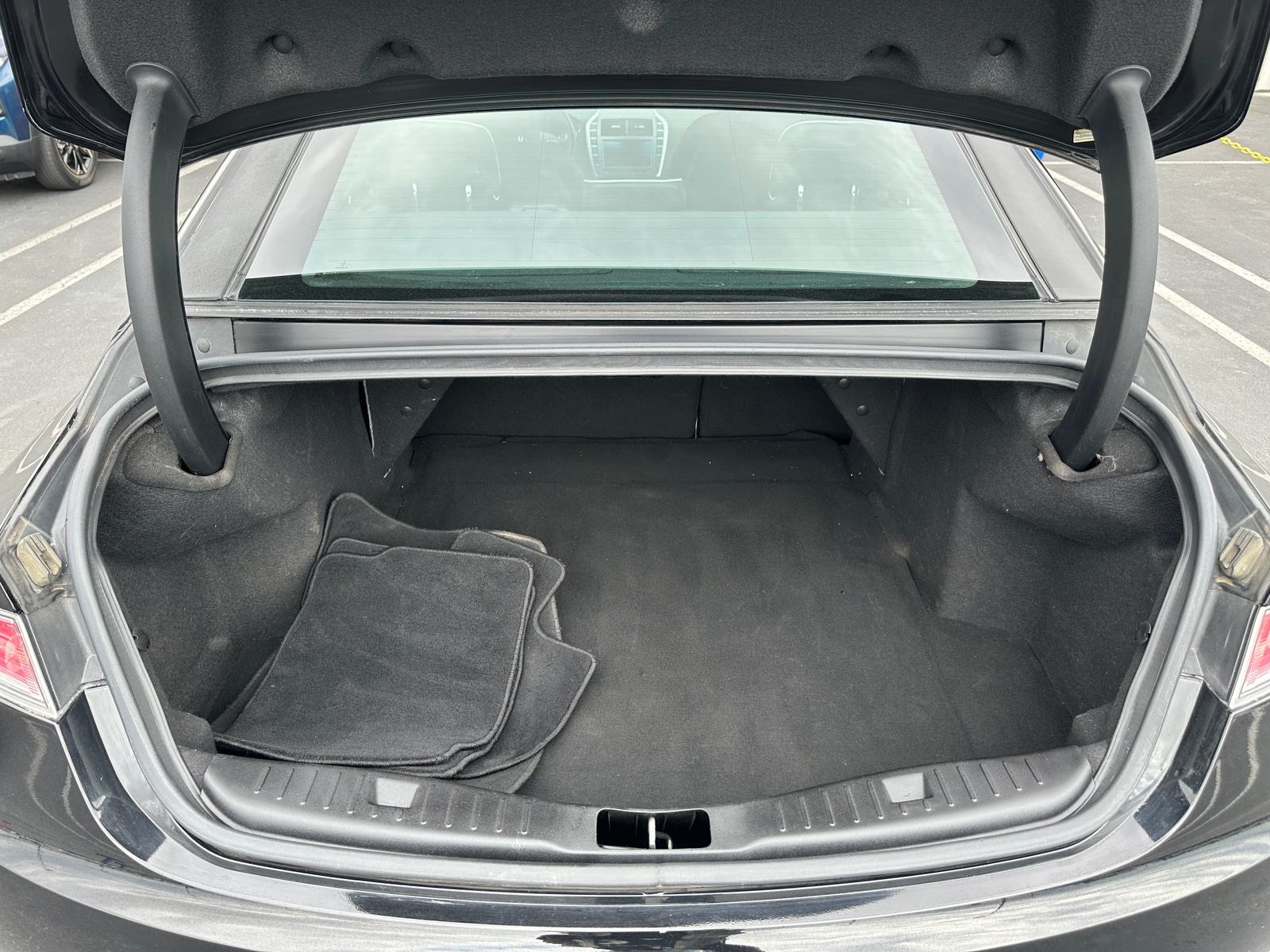 Thumbnail: 2017 Lincoln MKZ - 6