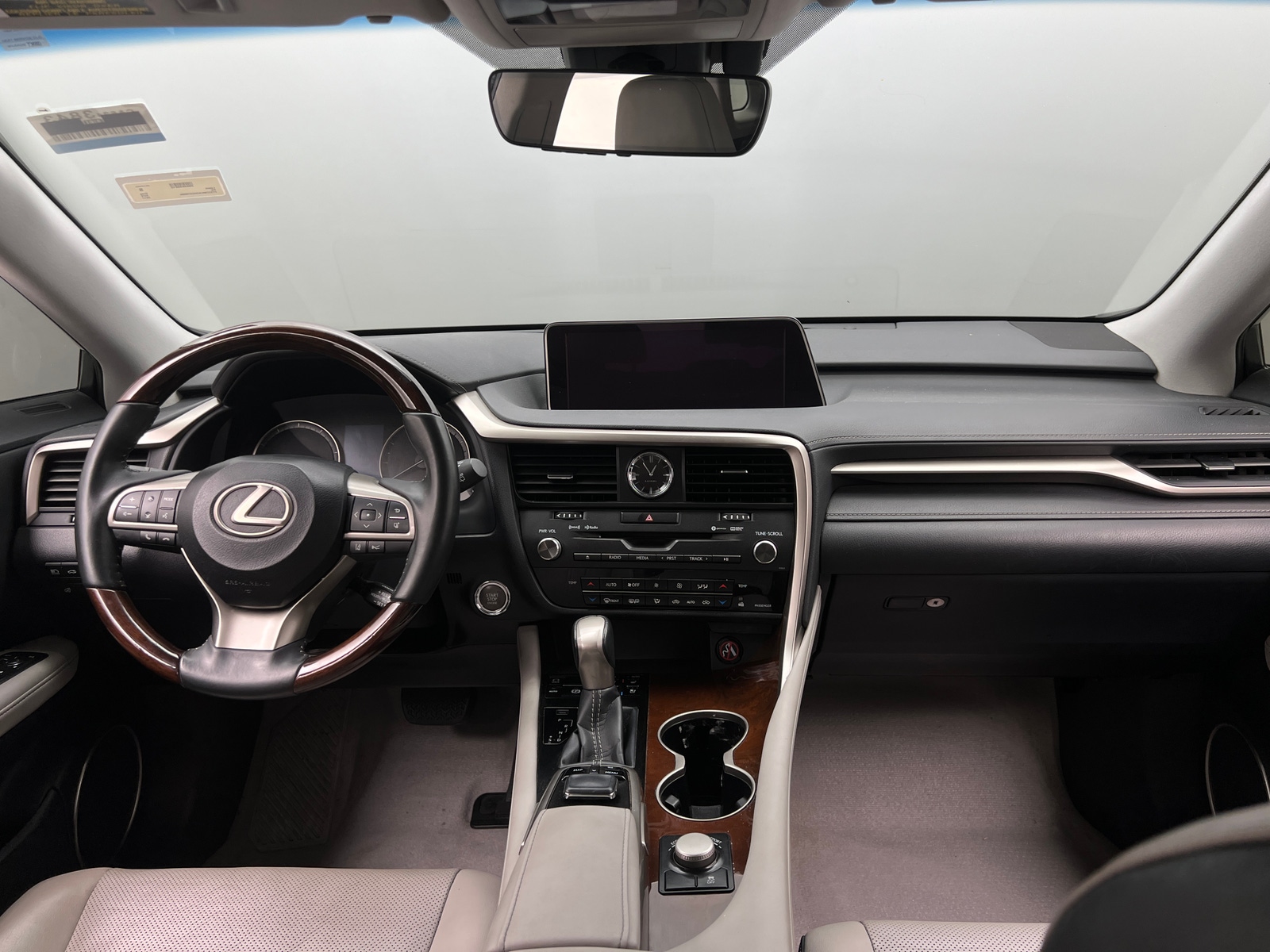 Thumbnail: 2017 Lexus RX - 2