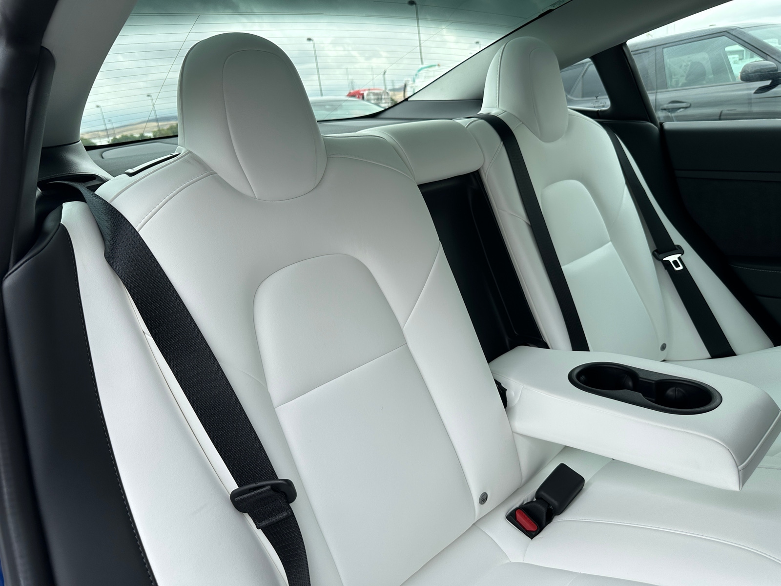 Thumbnail: 2022 Tesla Model 3 - 5