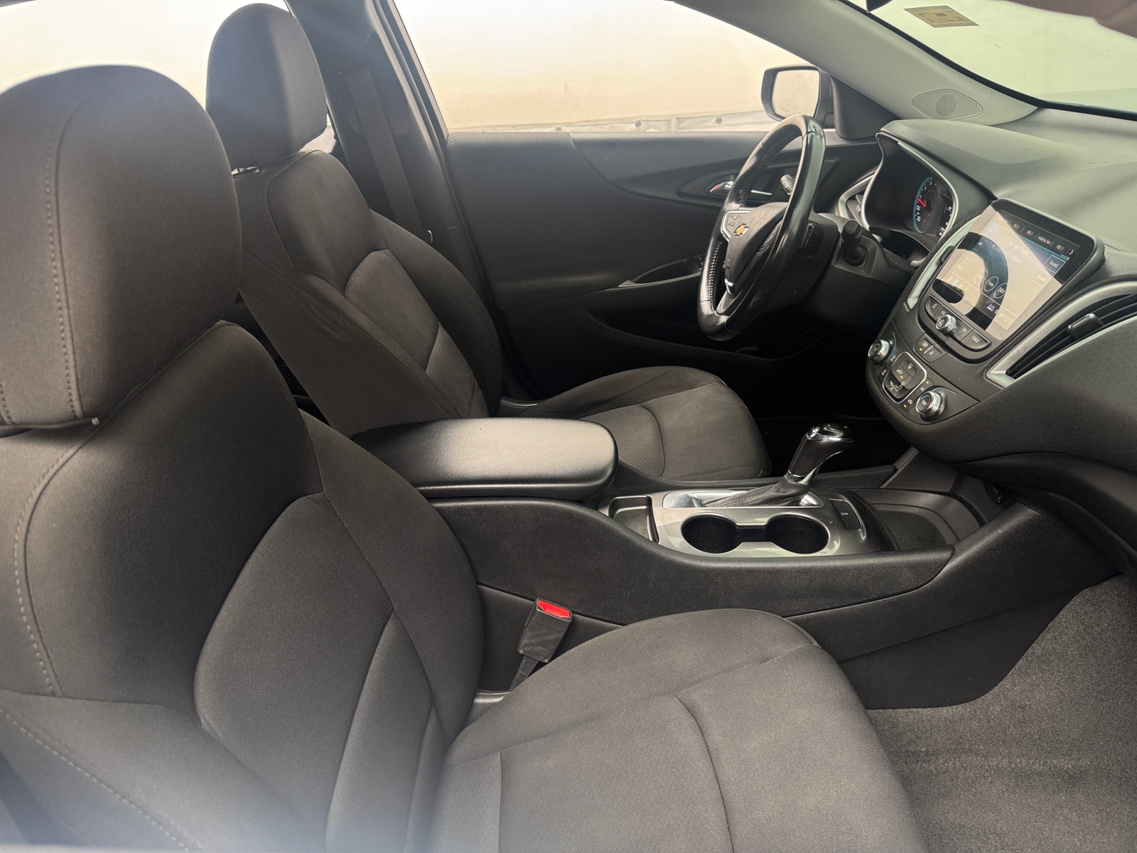 Thumbnail: 2020 Chevrolet Malibu - 2
