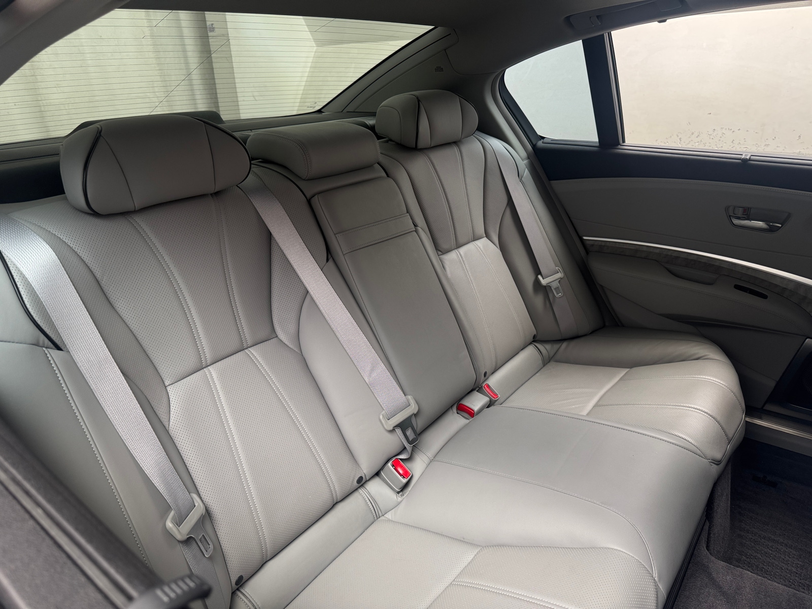 Thumbnail: 2019 Acura RLX - 5