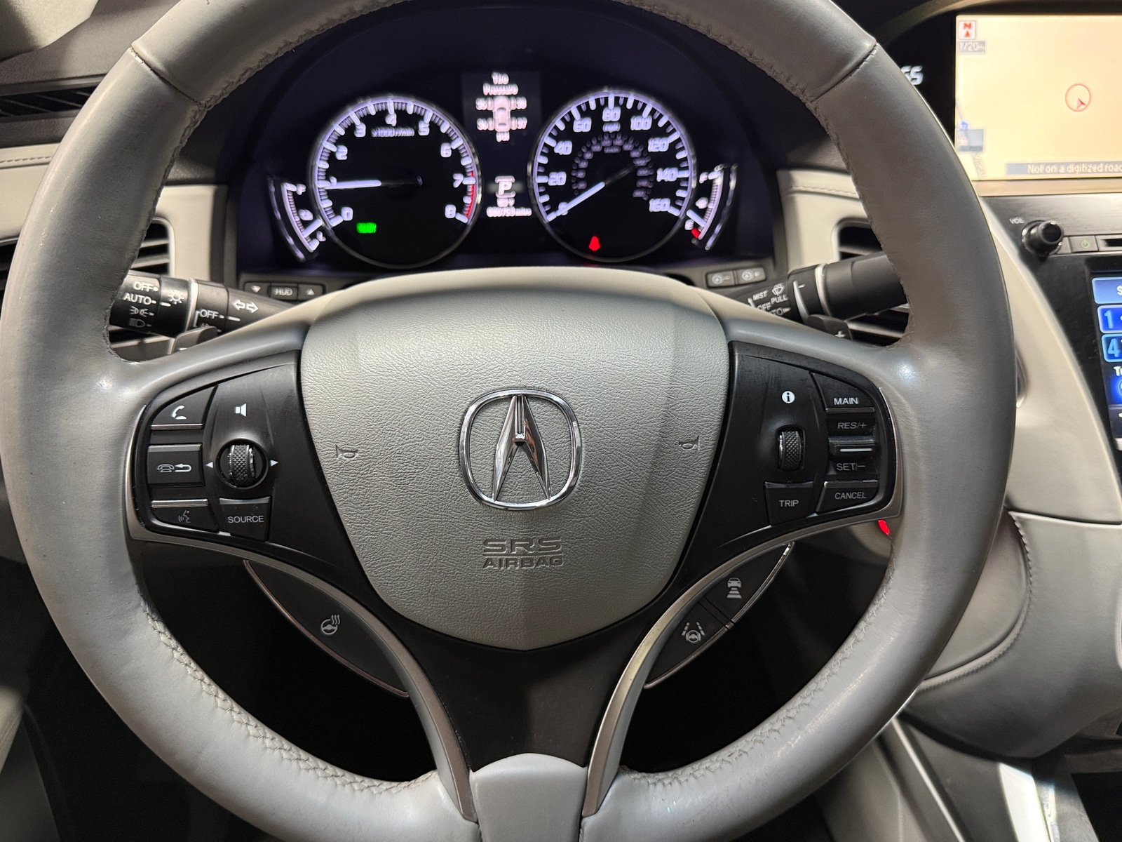 Thumbnail: 2019 Acura RLX - 4