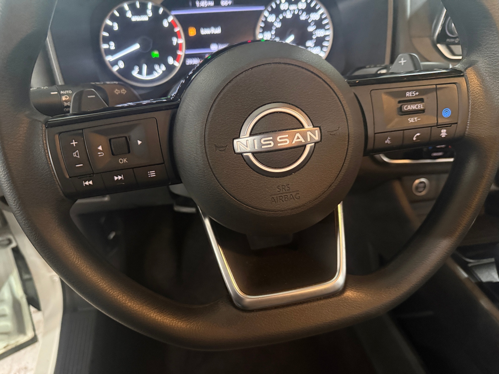 Thumbnail: 2023 Nissan Rogue - 5