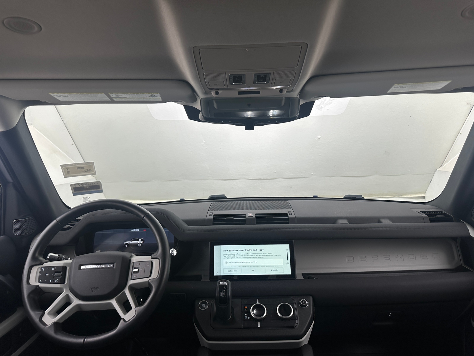 Thumbnail: 2020 Land Rover Defender - 3