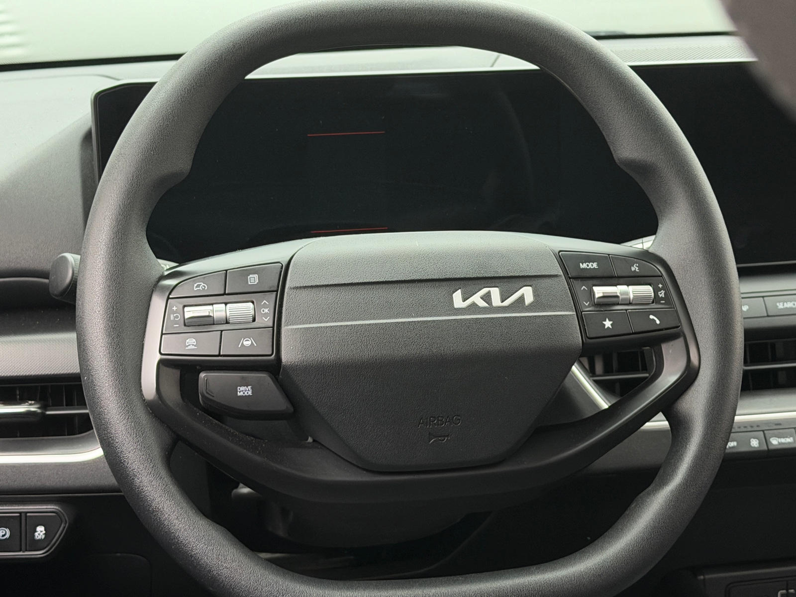 Thumbnail: 2025 Kia K4 - 5